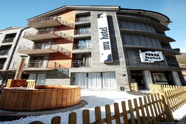 Hotel Mu (la Cortinada)